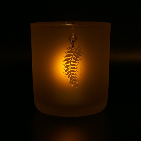 Etched Acrylic Leaf Candle Charms | Elegant Candle Jewelry - Picture 4 of 7